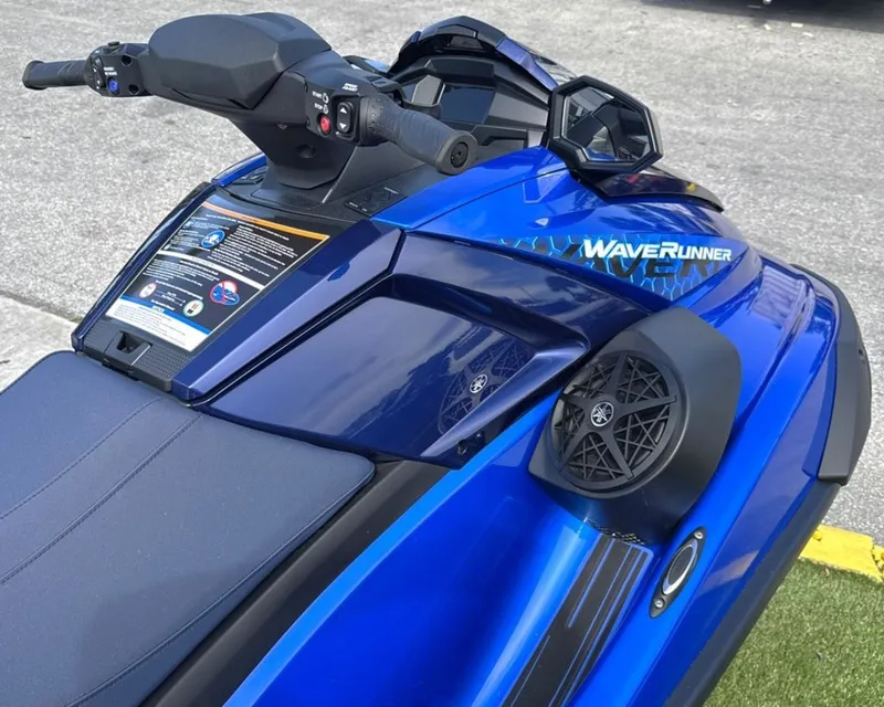 Slide: The Image of Yamaha VX® Limited HO 2026 - 7