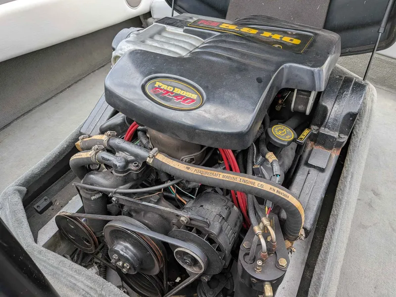 Slide: The Image of Engine of a 2000 Correct Craft Air Nautique boat, Pro Boss GT-40 model. - 12