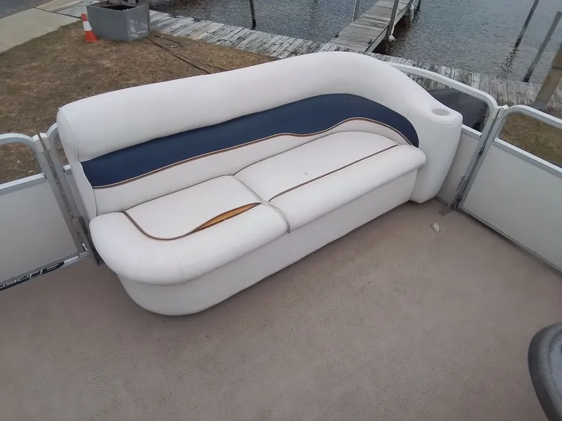 Slide: The Image of Premier 225 Sunsation 2006 - 12