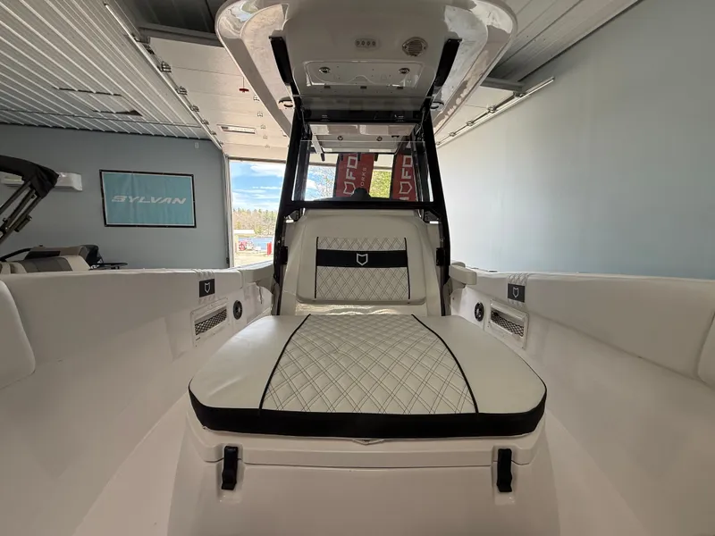 Slide: The Image of SEA FOX BOAT WORKS 268 COMMANDER 2026 - 10