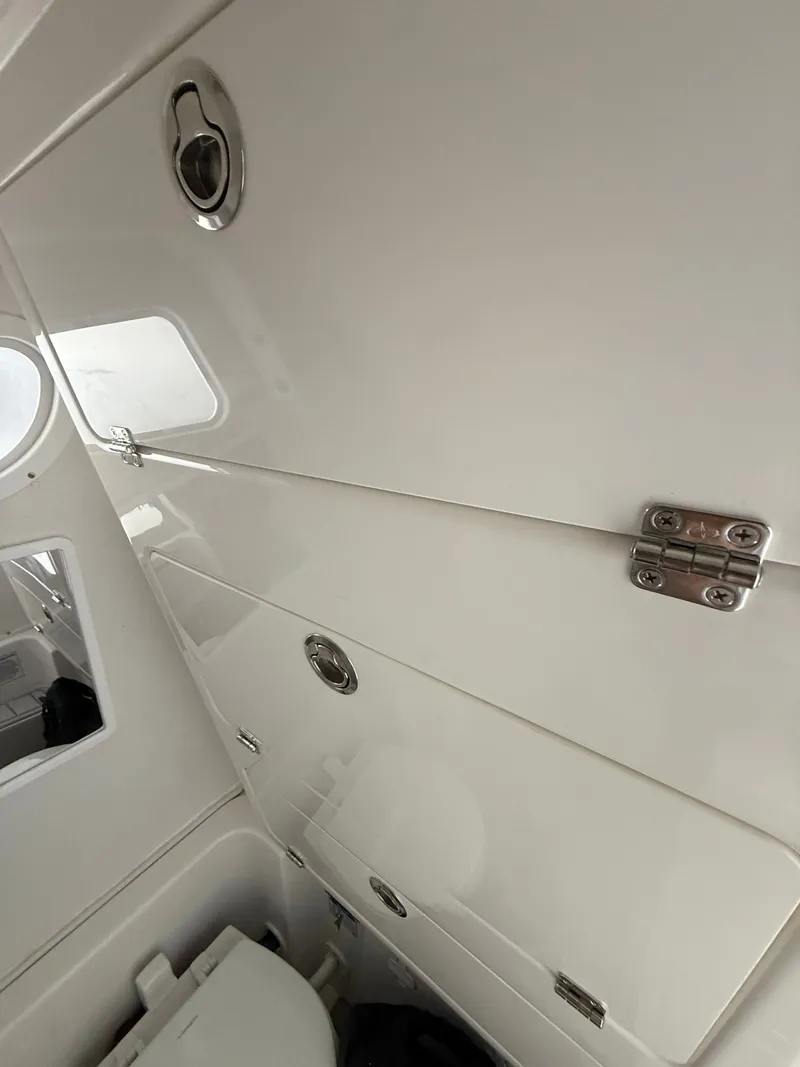 Slide: The Image of SEA FOX BOAT WORKS 268 COMMANDER 2026 - 17