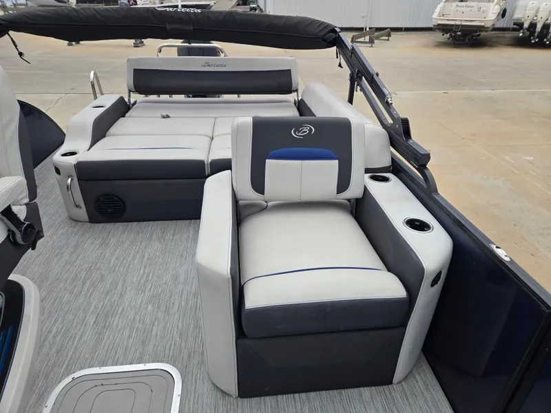 Slide: The Image of Interior of a 2021 Barletta 23U CORSA pontoon boat. - 8