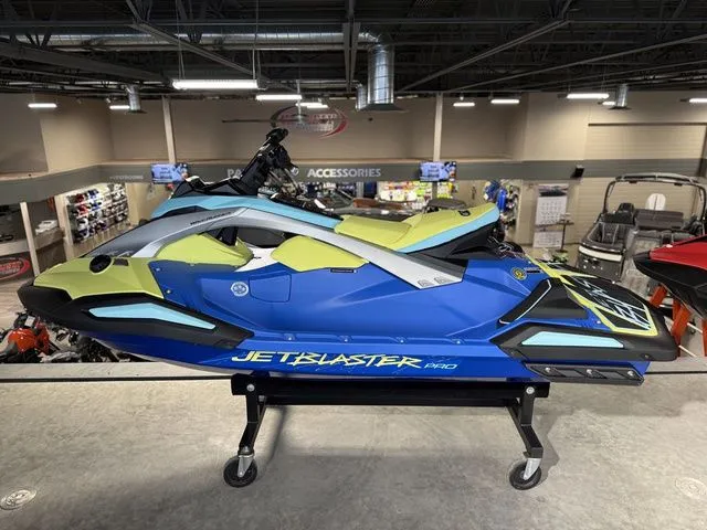 Slide: The Image of Yamaha JetBlaster PRO 2-Up 2026 - 3