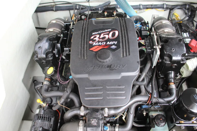 Slide: The Image of 2005 Chris-Craft Launch 22 engine, MerCruiser 350 MAG MPI. - 19
