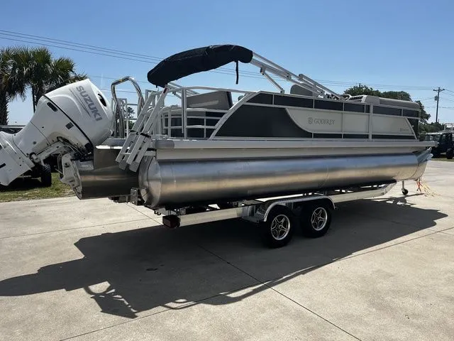 Slide: The Image of Godfrey EX 2286 Single Flip Lounge 2026 - 2