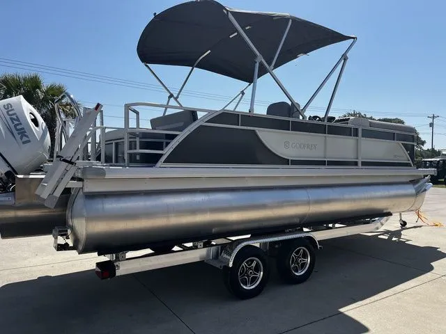 Slide: The Image of Godfrey EX 2286 Single Flip Lounge 2026 - 21