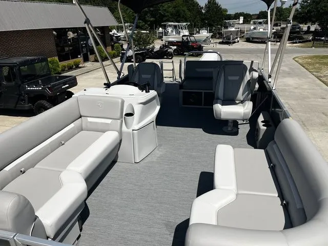 Slide: The Image of Godfrey EX 2286 Single Flip Lounge 2026 - 25