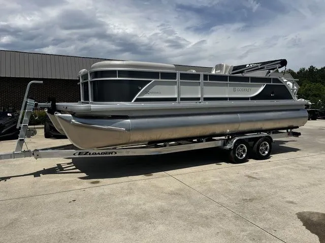 Slide: The Image of Godfrey EX 2286 Single Flip Lounge 2026 - 4