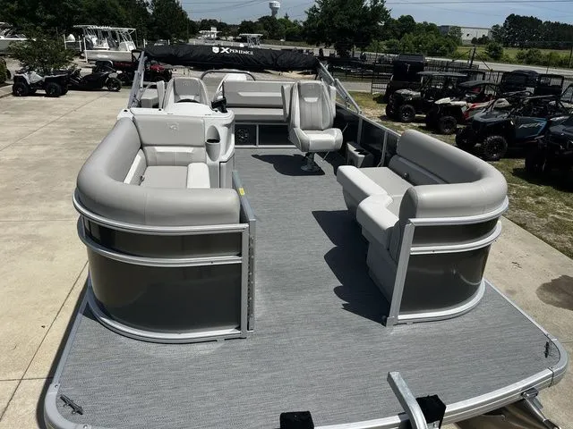 Slide: The Image of Godfrey EX 2286 Single Flip Lounge 2026 - 9