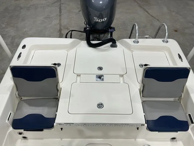 Slide: The Image of Skeeter SX 240 2014 - 25
