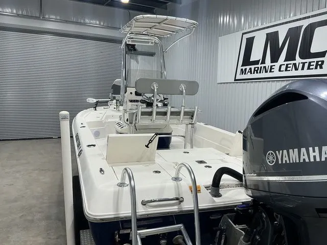 Slide: The Image of Skeeter SX 240 2014 - 26
