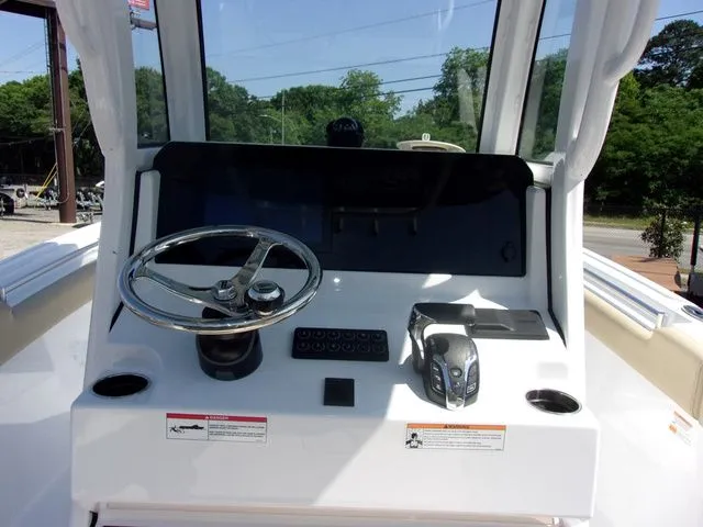 Slide: The Image of Sportsman Heritage 231 Center Console 2026 - 10