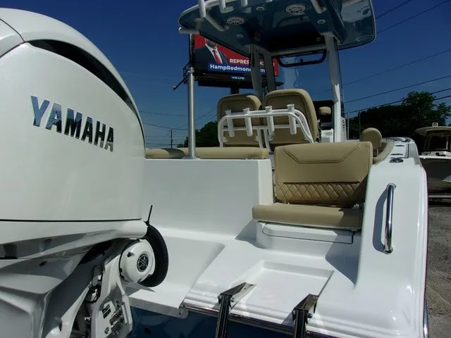Slide: The Image of Sportsman Heritage 231 Center Console 2026 - 15