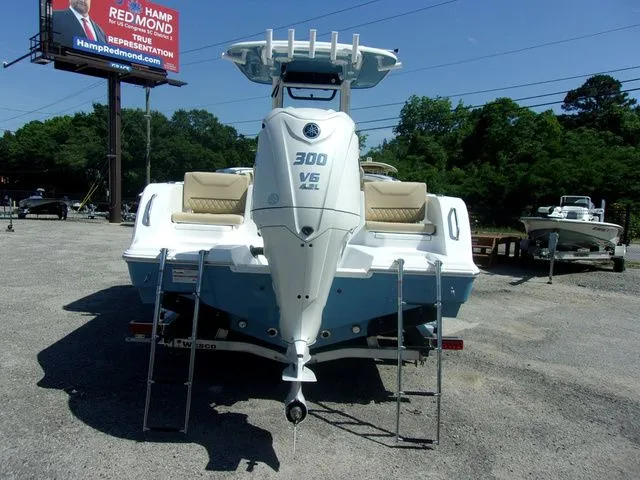 Slide: The Image of Sportsman Heritage 231 Center Console 2026 - 16