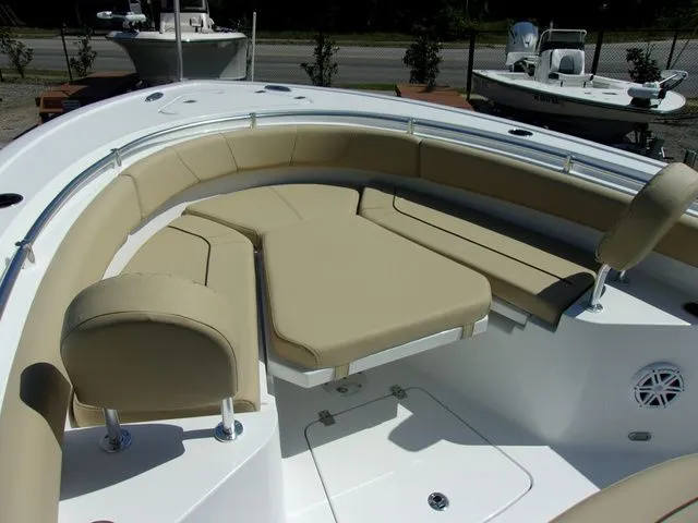 Slide: The Image of Sportsman Heritage 231 Center Console 2026 - 4