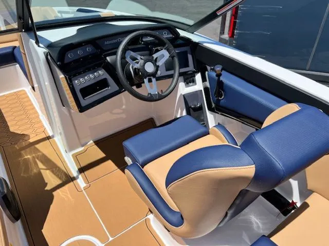 Slide: The Image of MasterCraft NXT22 2026 - 11