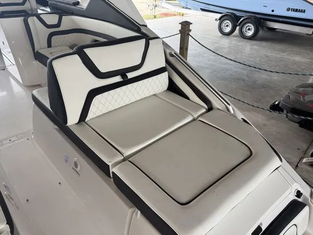 Slide: The Image of Yamaha 275SD 2026 - 12