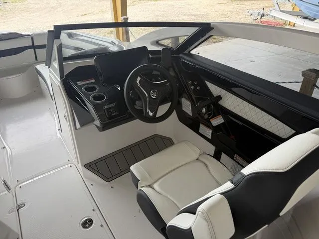 Slide: The Image of Yamaha 275SD 2026 - 17