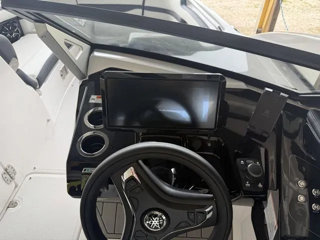 Slide: The Image of Yamaha 275SD 2026 - 19