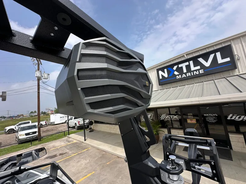 Slide: The Image of Nautique Super Air Nautique GS22 2026 at NXT LVL Marine. - 27