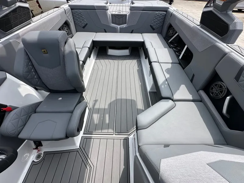 Slide: The Image of Interior of the 2026 Nautique Super Air Nautique GS22 boat. - 30