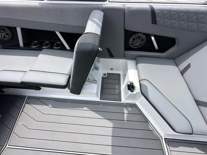 Slide: The Image of Interior of 2026 Nautique Super Air Nautique GS22 boat. - 31