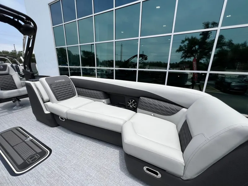 Slide: The Image of Luxurious seating on Harris Sunliner 250 pontoon boat, model 2026. - 14