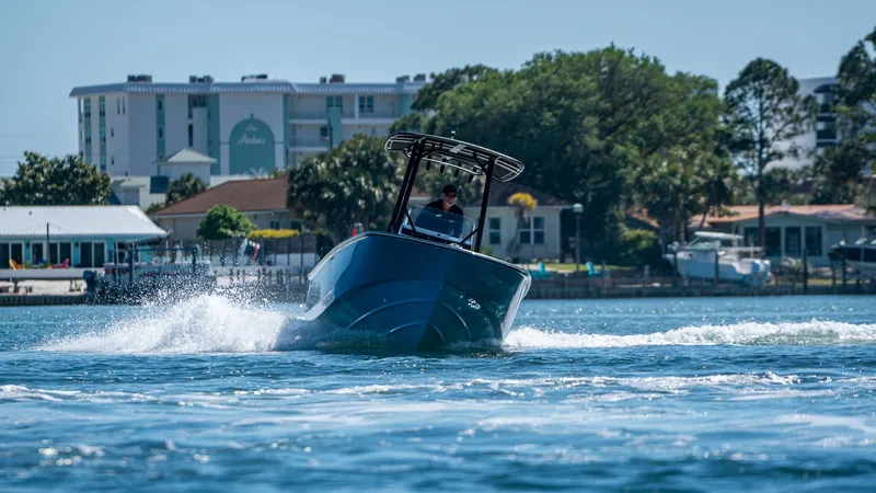 Slide: The Image of Boston Whaler 190 Montauk 2027 - 4