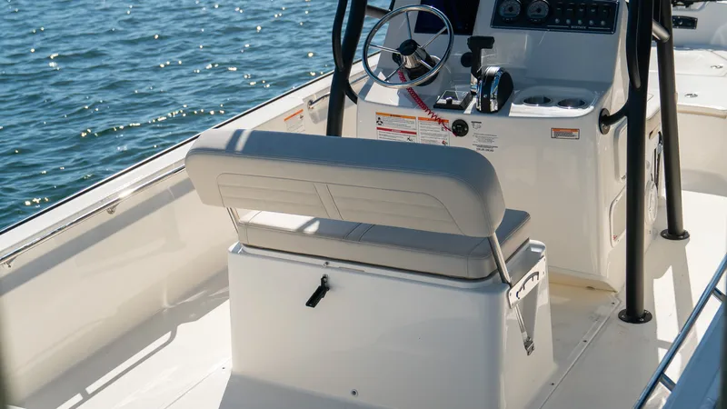 Slide: The Image of Boston Whaler 190 Montauk 2027 - 37