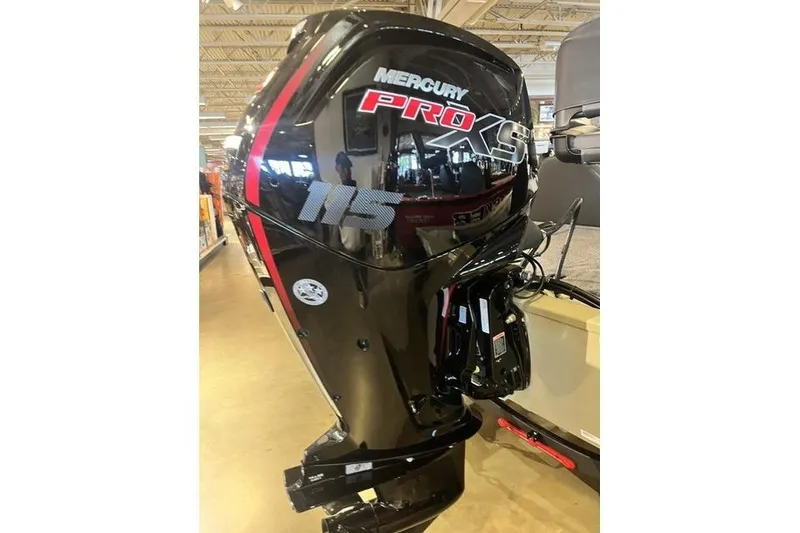 Slide: The Image of 2026 Tracker Pro Team 190 with Mercury Pro XS 115 outboard motor. - 59