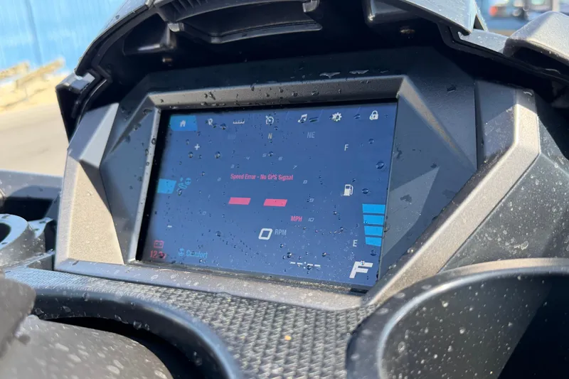 Slide: The Image of Dashboard of 2024 Yamaha WaveRunner FX SVHO showing speed error message. - 2