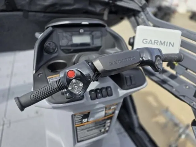 Slide: The Image of Sea-Doo Switch Fish 21 2026 - 15