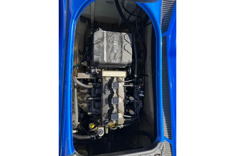 Slide: The Image of Engine compartment of a 2017 Yamaha WaveRunner VX Limited, showcasing internal components. - 5