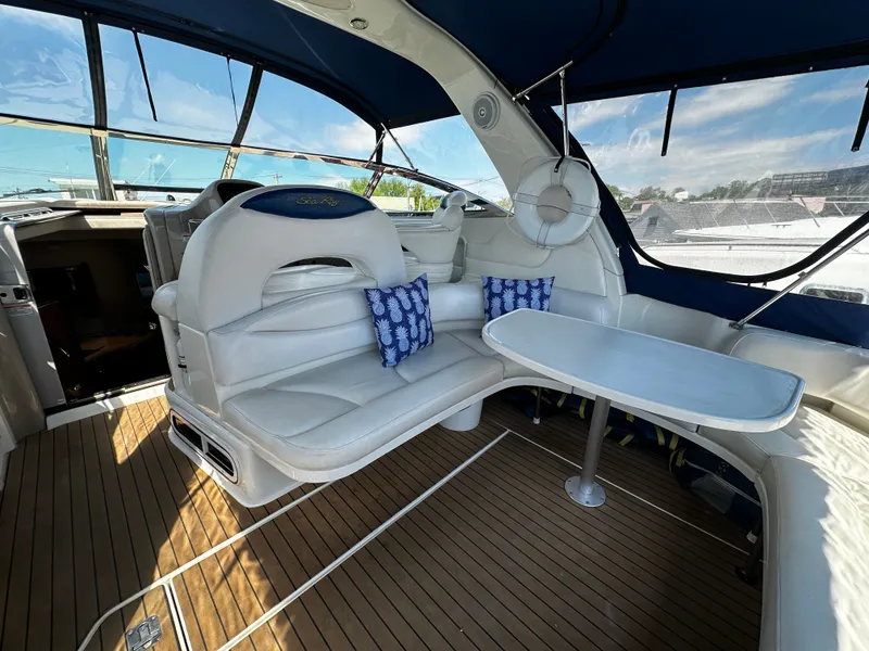 Slide: The Image of Sea Ray 380 Sundancer 2003 - 13