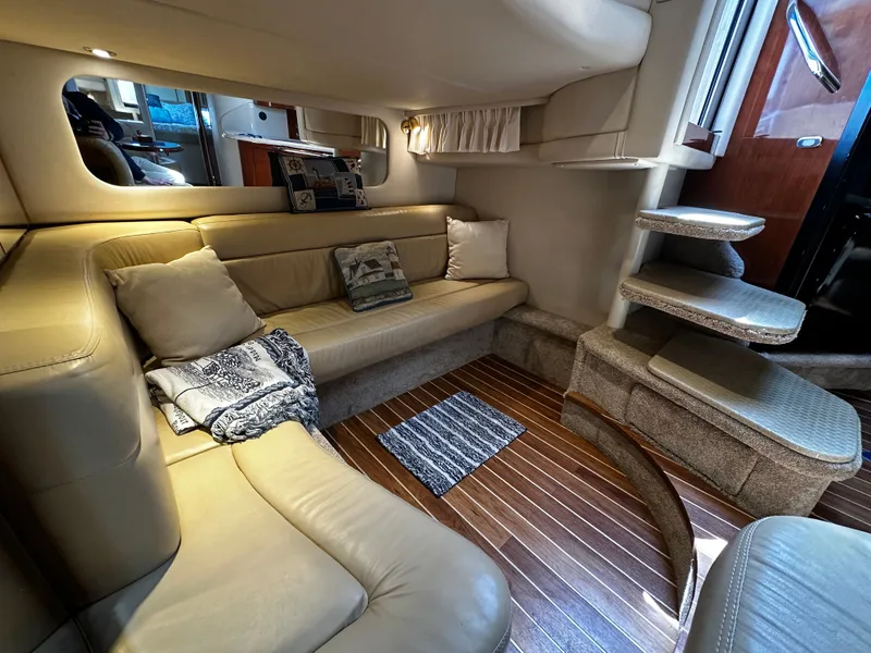 Slide: The Image of Sea Ray 380 Sundancer 2003 - 47