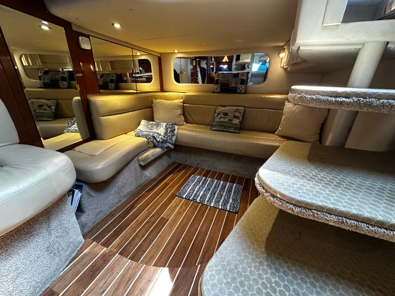 Slide: The Image of Sea Ray 380 Sundancer 2003 - 48