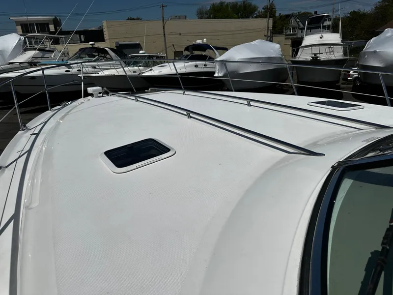 Slide: The Image of Sea Ray 380 Sundancer 2003 - 58