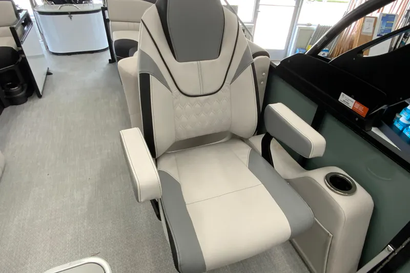 Slide: The Image of Luxurious seating in 2026 Avalon LSZ 2385 QL pontoon boat, featuring modern design and comfort. - 19