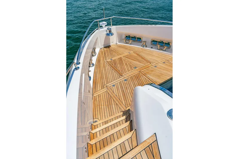 Slide: The Image of Luxurious teak deck of 2024 Sunseeker 100 Yacht, showcasing elegant design and craftsmanship. - 32
