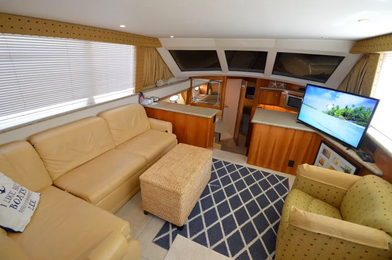 Slide: The Image of Carver Yachts 406 Motor Yacht 2001 - 15