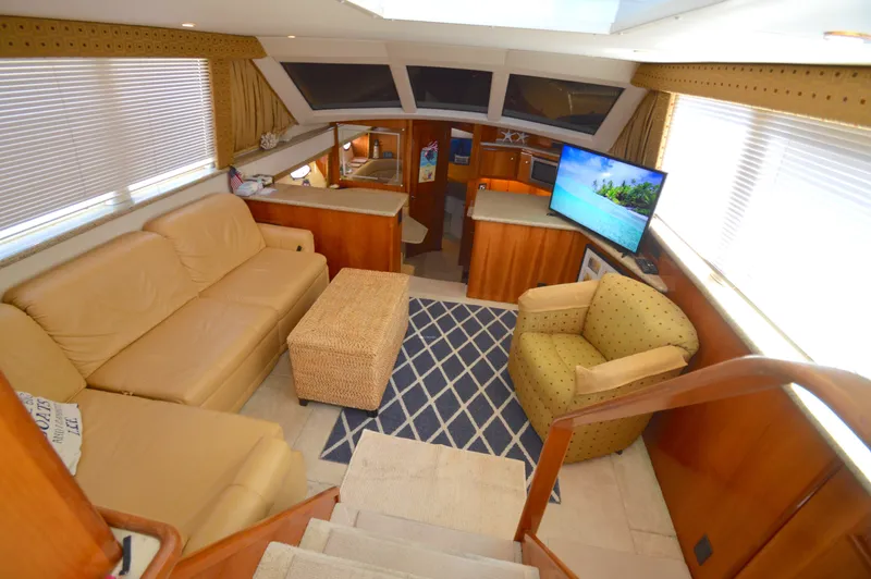 Slide: The Image of Carver Yachts 406 Motor Yacht 2001 - 2