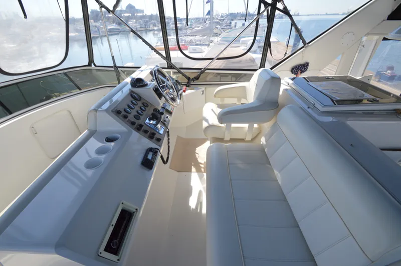 Slide: The Image of Carver Yachts 406 Motor Yacht 2001 - 58