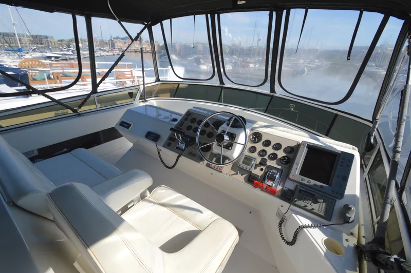 Slide: The Image of Carver Yachts 406 Motor Yacht 2001 - 59