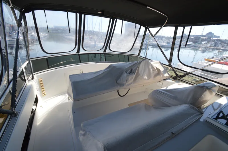 Slide: The Image of Carver Yachts 406 Motor Yacht 2001 - 65