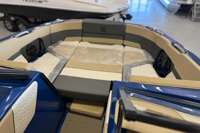 Slide: The Image of 2026 Heyday H22 boat interior with beige and gray seating, showcasing modern design. - 7