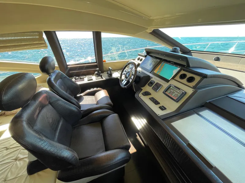 Slide: The Image of Azimut 70 2014 - 51