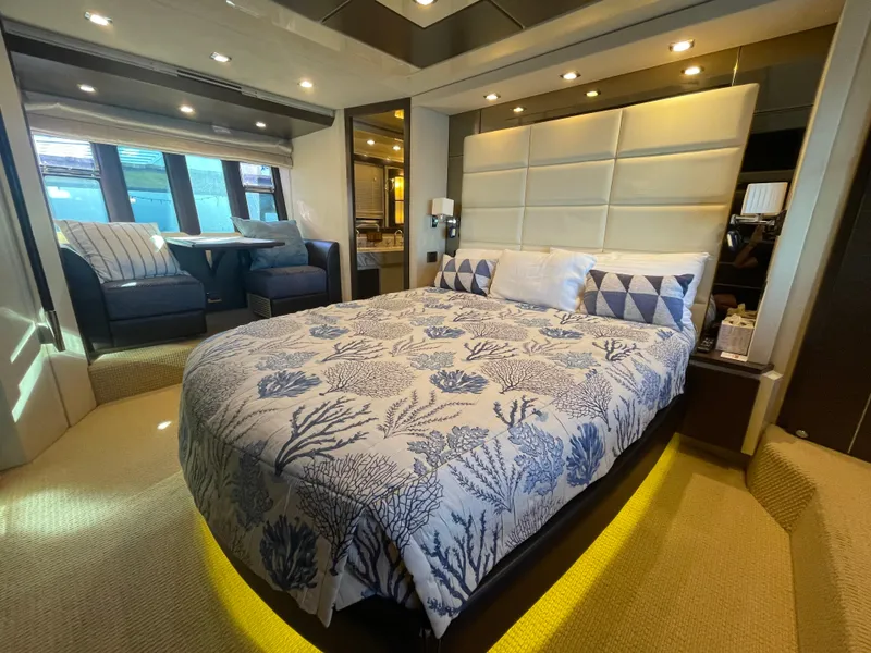 Slide: The Image of Azimut 70 2014 - 57