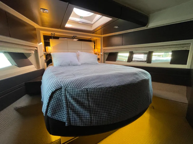 Slide: The Image of Azimut 70 2014 - 67