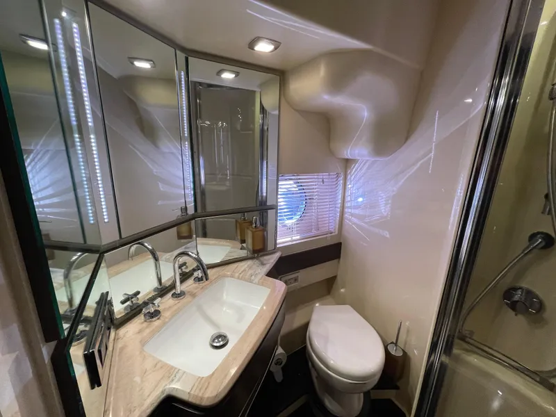 Slide: The Image of Azimut 70 2014 - 75