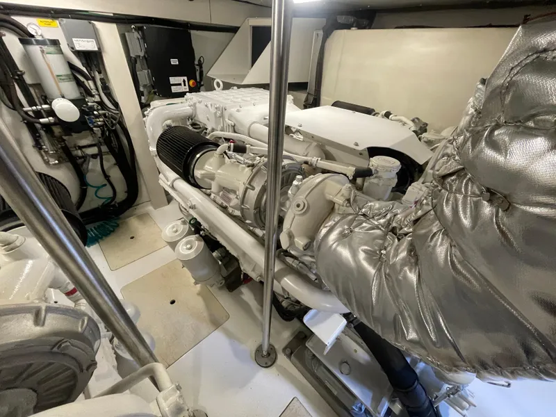 Slide: The Image of Azimut 70 2014 - 82